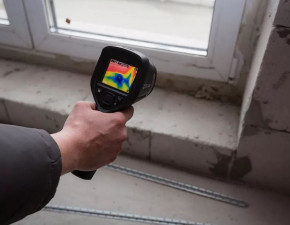 Утепление балконных дверей — преимущества и недостатки