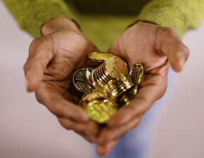 Золотые инвестиционные монеты острова Кука: что нужно знать перед покупкой