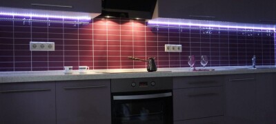 Как установить подсветку на кухонный гарнитур