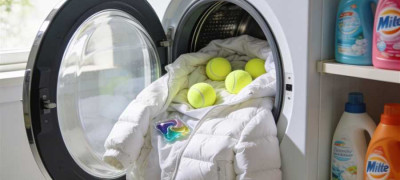 Как стирать пуховик в стиральной машине без разводов