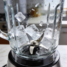 Почему блендер не измельчает лёд – выбор чаши и ножей