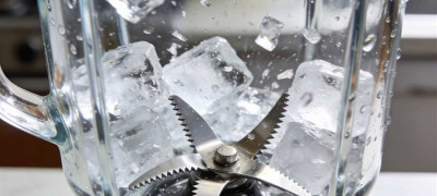 Почему блендер не измельчает лёд – выбор чаши и ножей