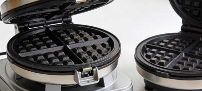 Как выбрать вафельницу – съёмные панели или фиксированные