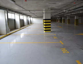 Влияние цвета и дизайна промышленных полов на безопасность и продуктивность