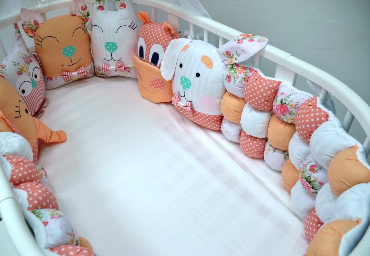 Наш точный ответ: как сшить подушки-бортики в детскую кроватку