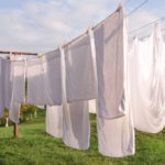 как высушить одежду на веревке фото