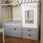 кровать-домик для детей со шкафами