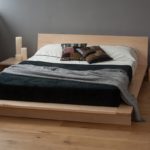 кровать-подиум низкая деревянная