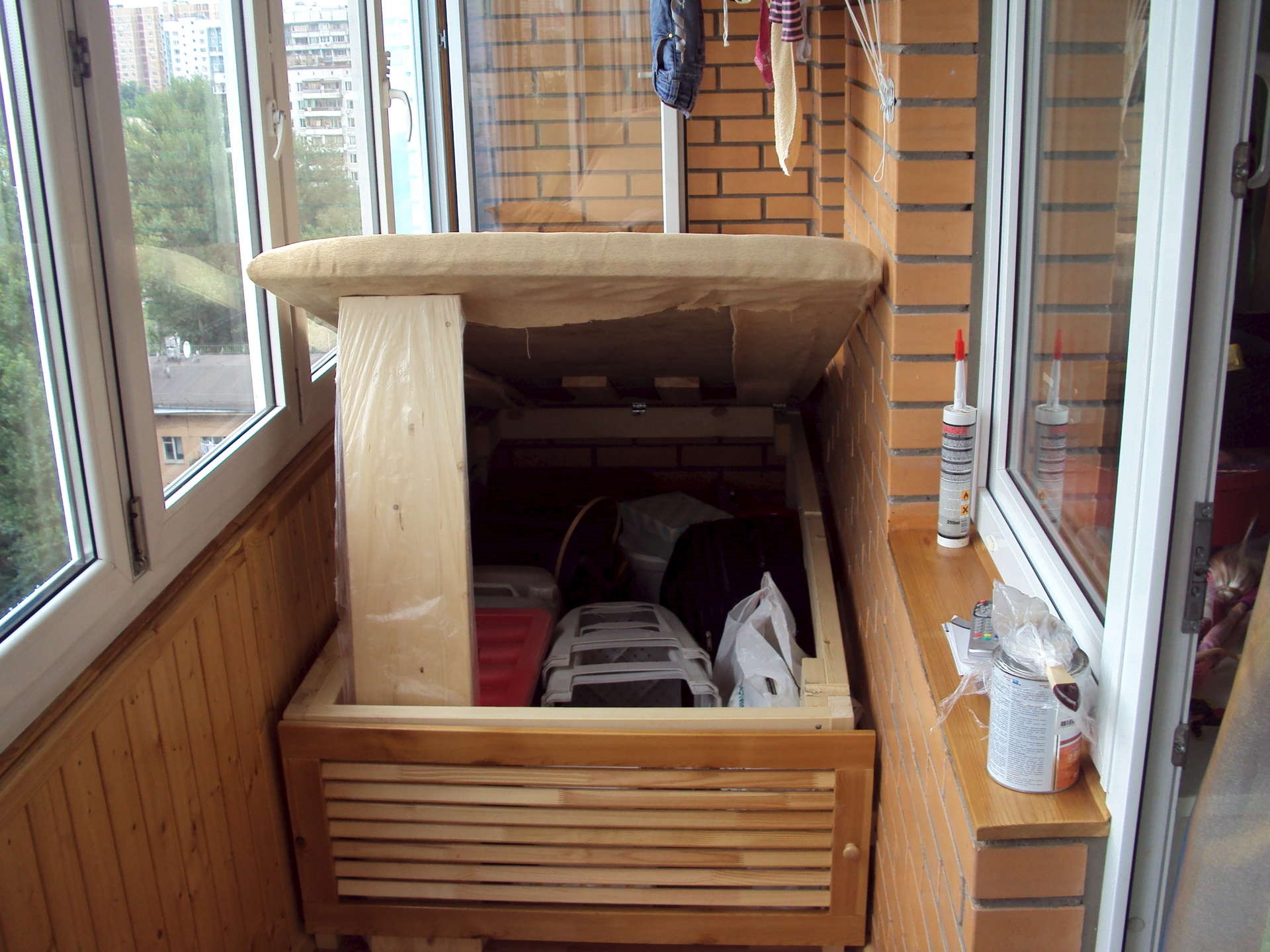 Ящик на балкон для хранения