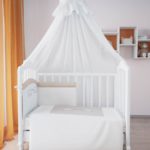 кровать с балдахином детская белая