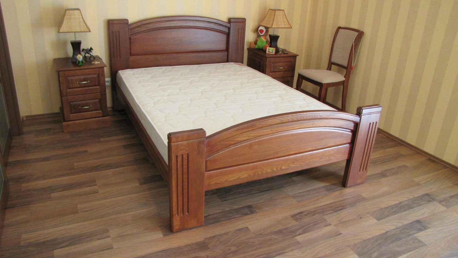 Владимирские кровати из дерева недорого