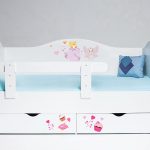 детская кровать с бортиками варианты идеи