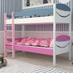 детская двухъярусная кровать розовая