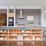 кухня без верхних шкафов идеи дизайна