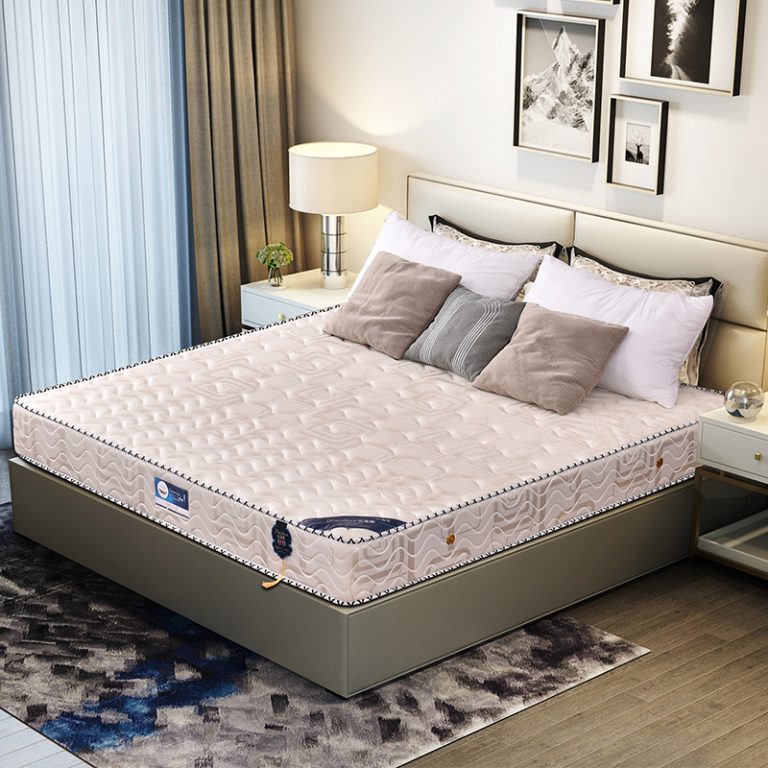 Кровать в размер матраса