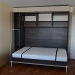 откидная кровать встроенная в шкаф дизайн