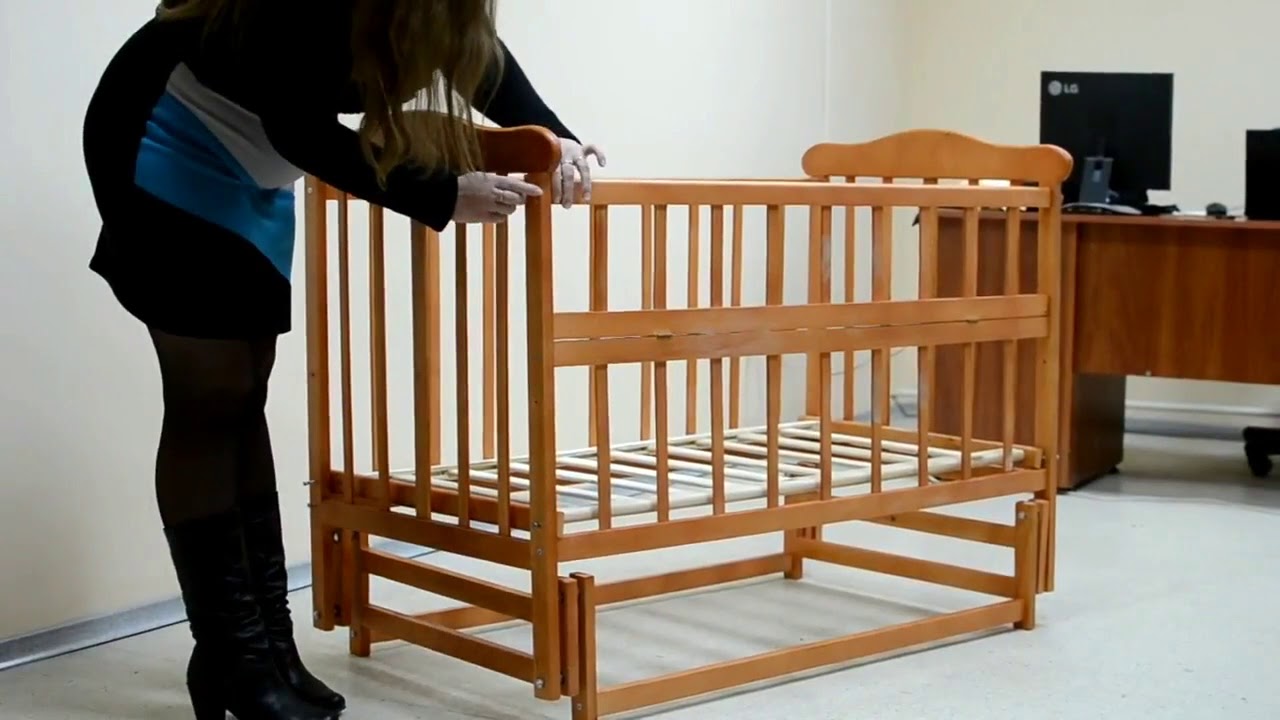 Родительская кровать с детской кроваткой