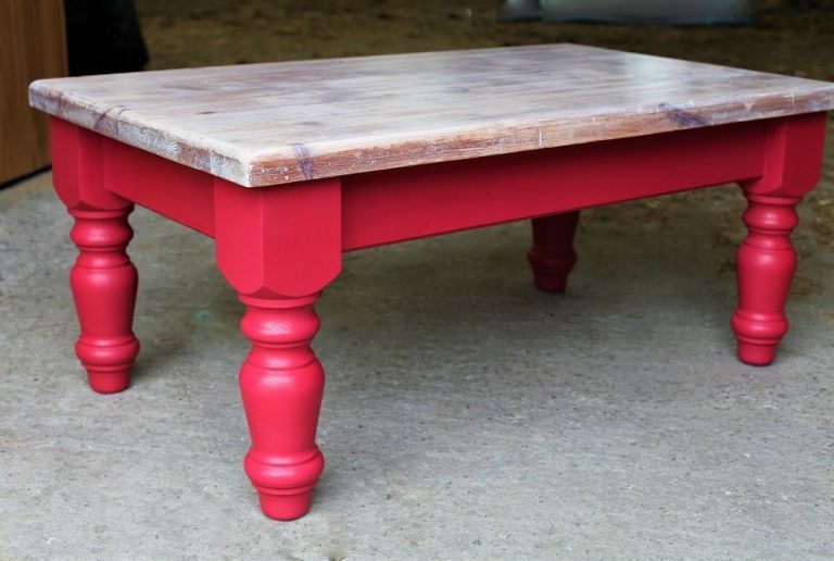 Покраска стола старого стола