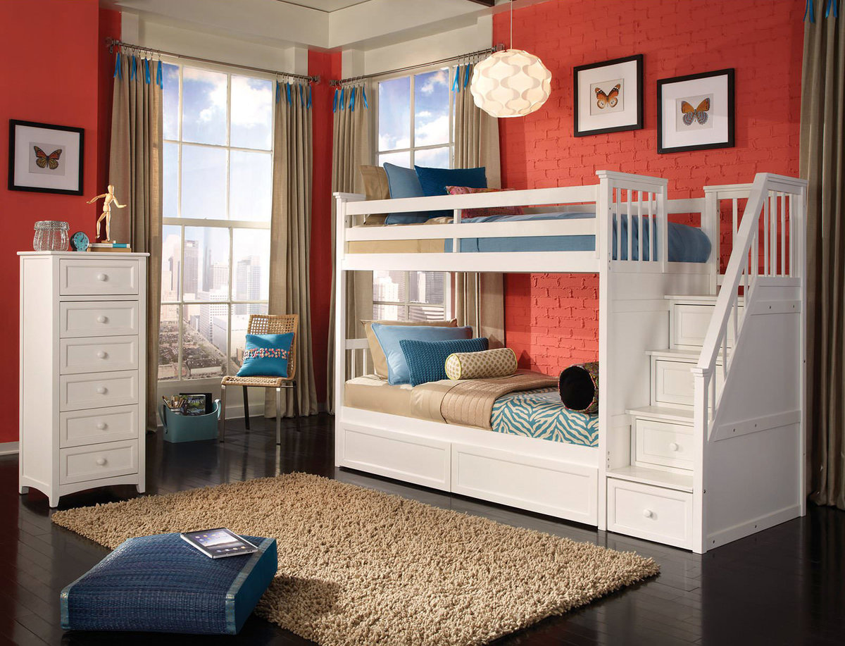 Детская мебель с двухъярусной кроватью с учебным местом