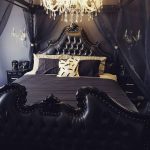 готическая спальня с черной мебелью