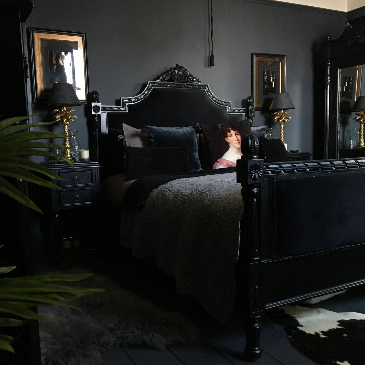 спальня в черном стиле