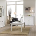 белая мебель с бежевым ковром