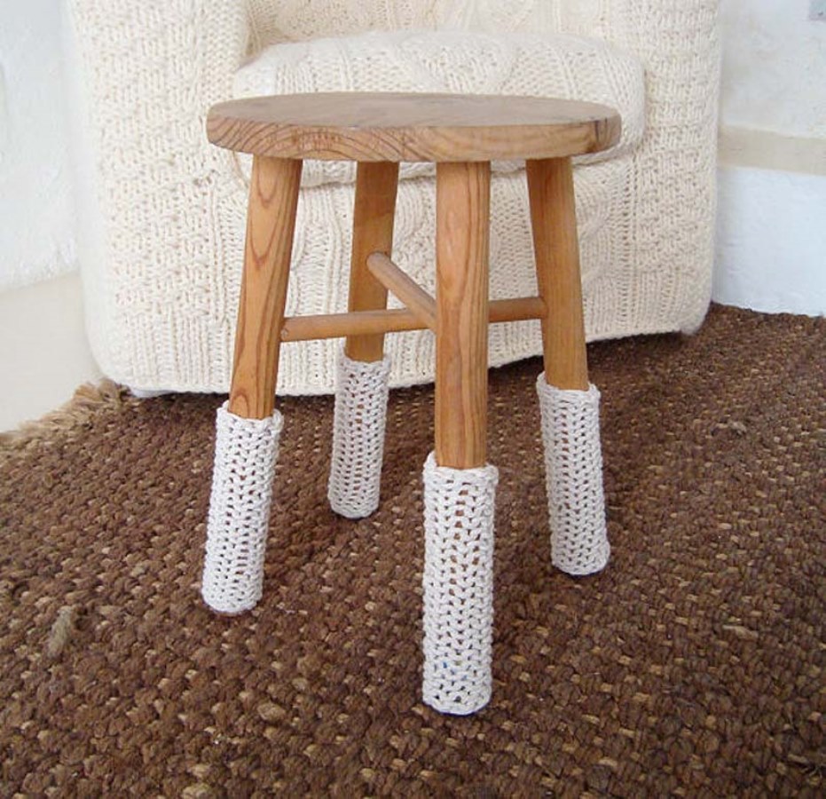 Накладки на ножки стульев: зачем они нужны, как сделать наклейку под .
