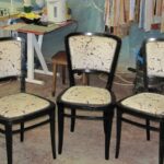 отреставрированные стулья