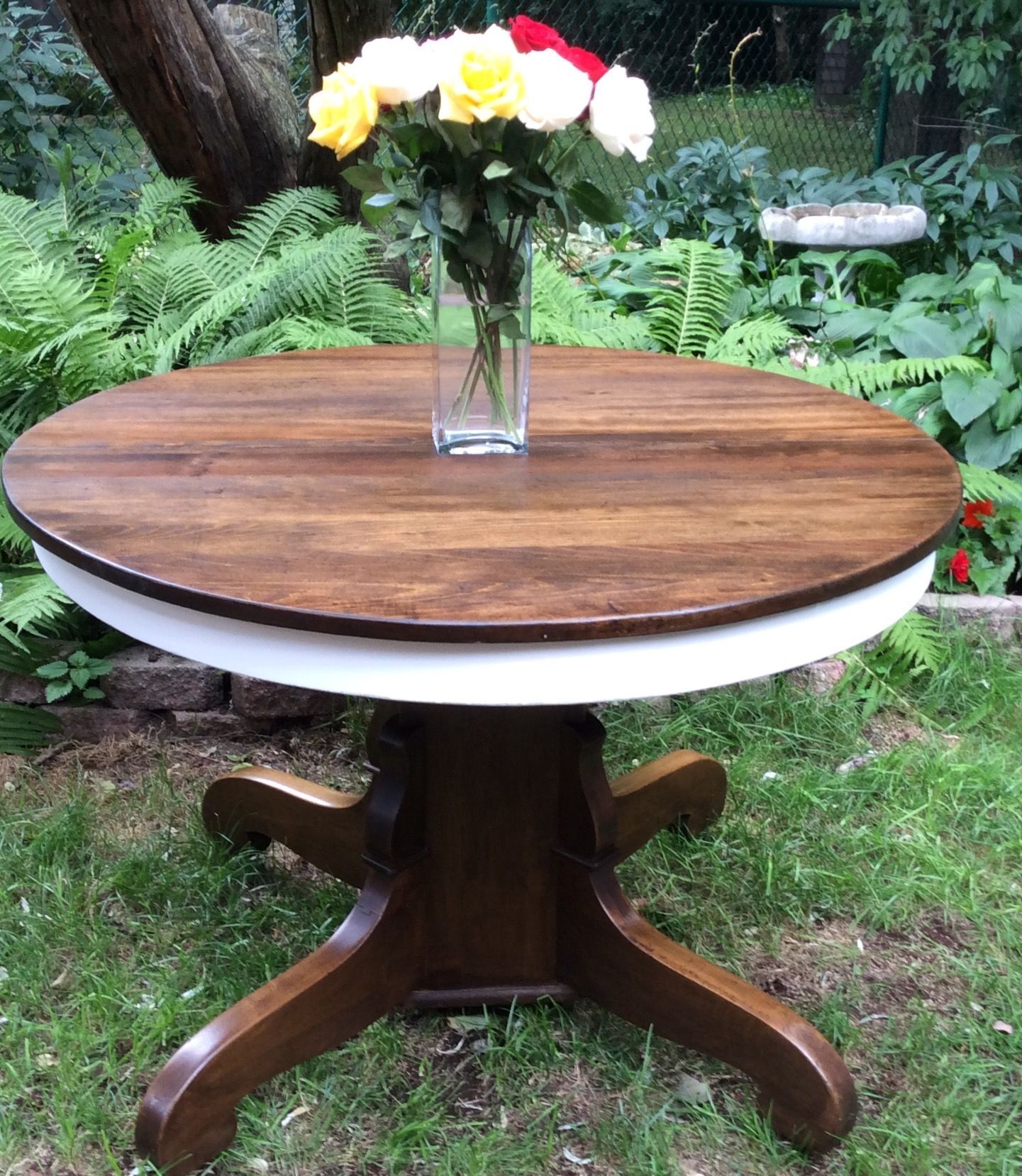 Отреставрировать круглый деревянный стол