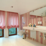 шторы розового цвета виды оформления