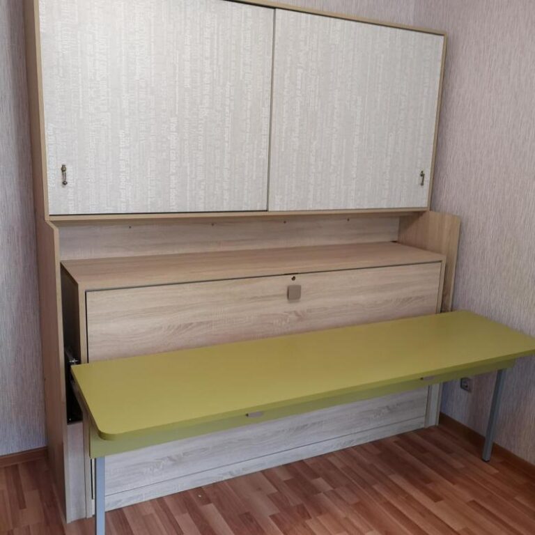 Модуль кровать и стол