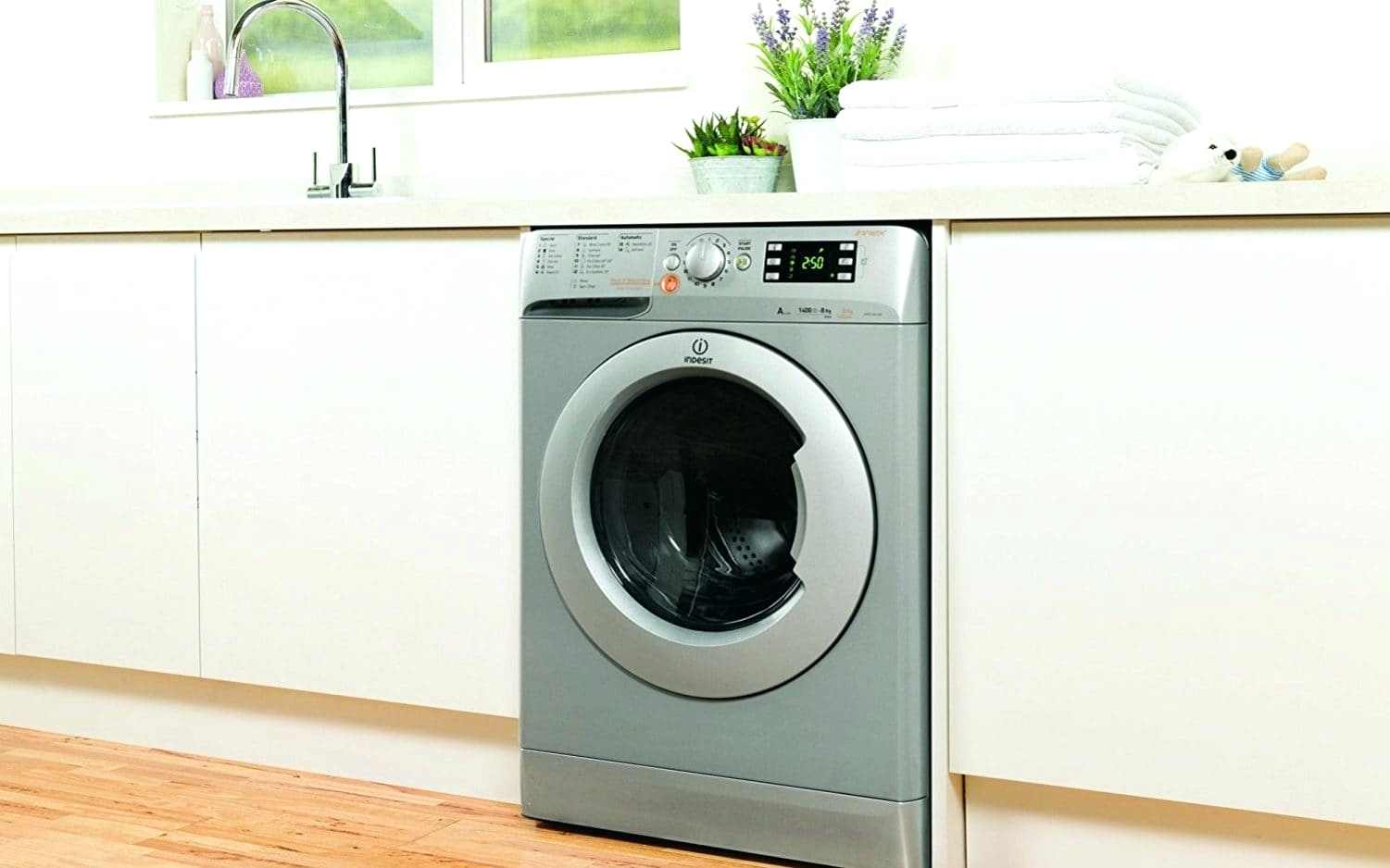 Washer. Bosch integrated Washer Dryer. 9kg… - Washers and Dryers uk. Красивая стиральная машинка. Встраиваемая в стену стиральная машина.