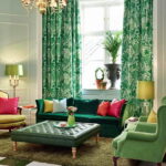 зеленый диван в интерьере фото варианты
