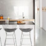 барные стулья для кухни интерьер фото