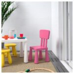 розовый стул для детскойу