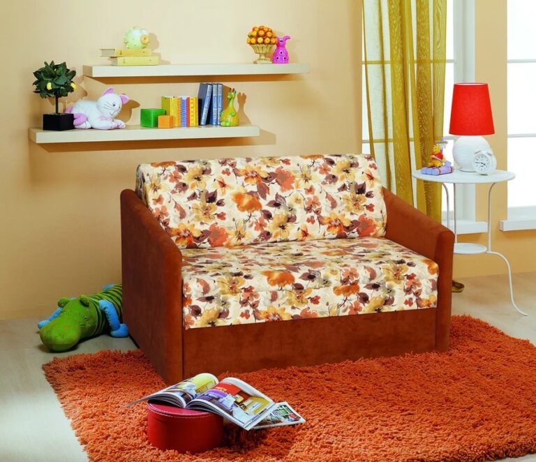 Кровать диван детская от 7 лет