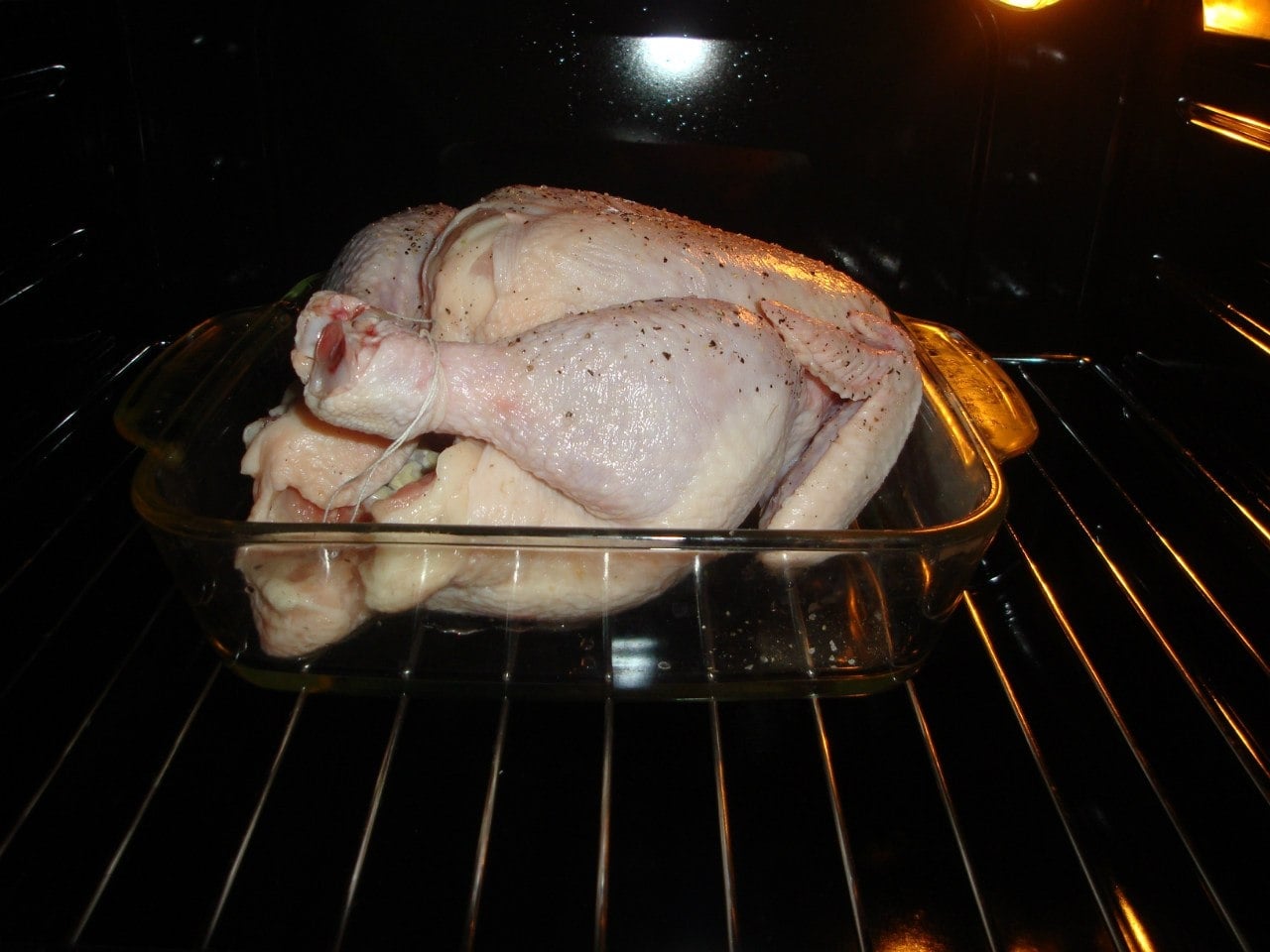 как разморозить курицу в духовке
