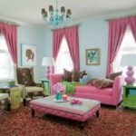 модные шторы в гостиной розовые