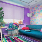 рулонные шторы в фиолетовой комнате