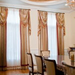 шторы современная классика в гостиной дизайн фото