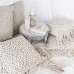 тунисская вязка белые подушки