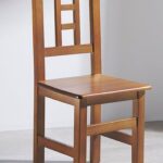 стул деревянный прямой
