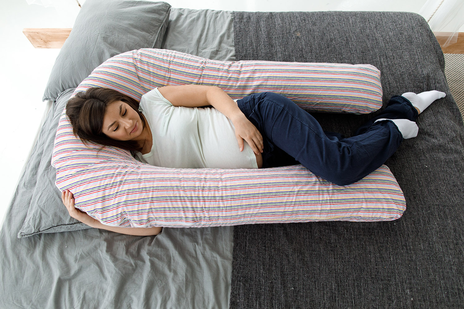 подушка для беременных, в последующем для кормления, а потом обнимашка