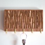 деревянная ключница на стену