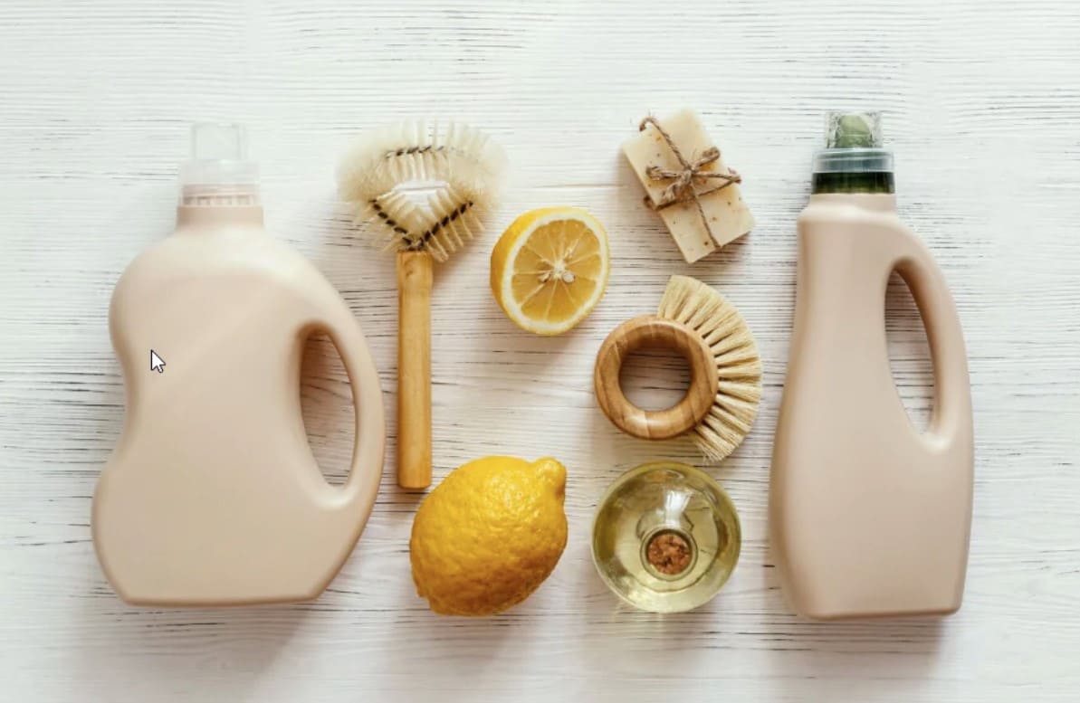 Средства для белоснежной подошвы